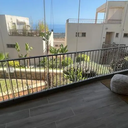 Lujoso Piso En Altos De Monteros Apartment