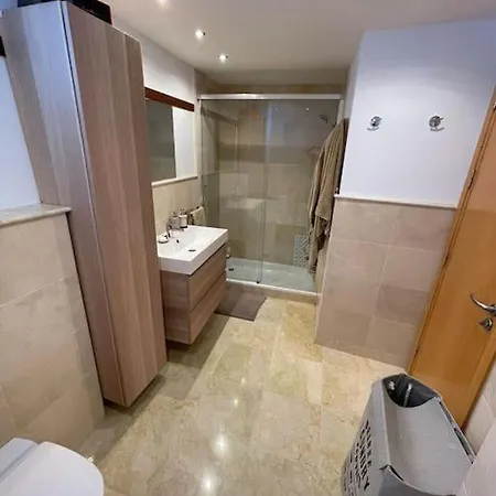 Apartment Lujoso Piso En Altos De Monteros