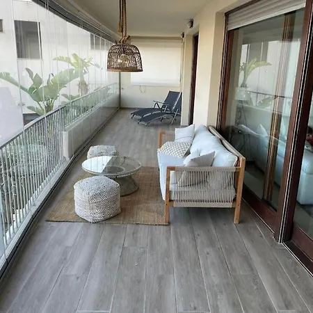 Lujoso Piso En Altos De Monteros Marbella