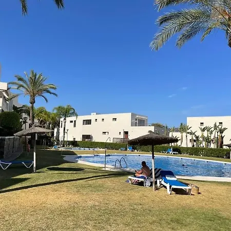 Lujoso Piso En Altos De Monteros